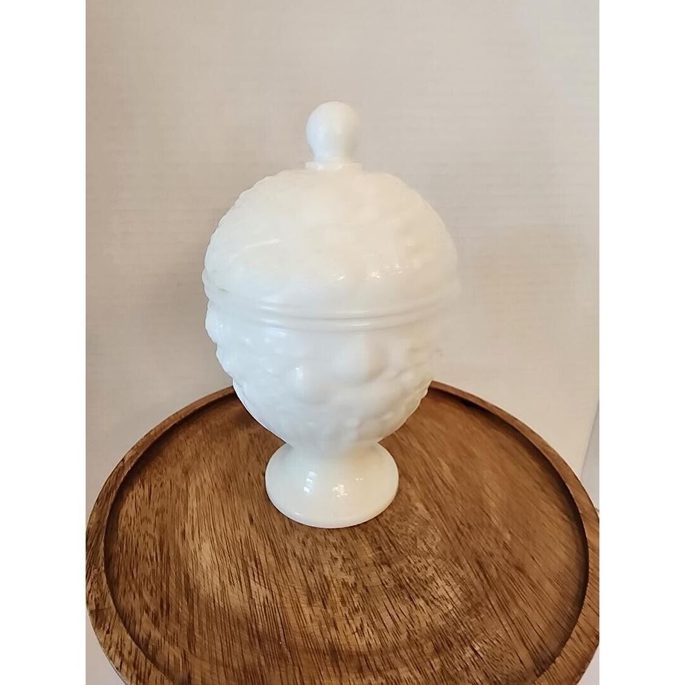 Vintage Avon White Milk Glass Small Pedestal Candy Dish With Lid Flowers Easter